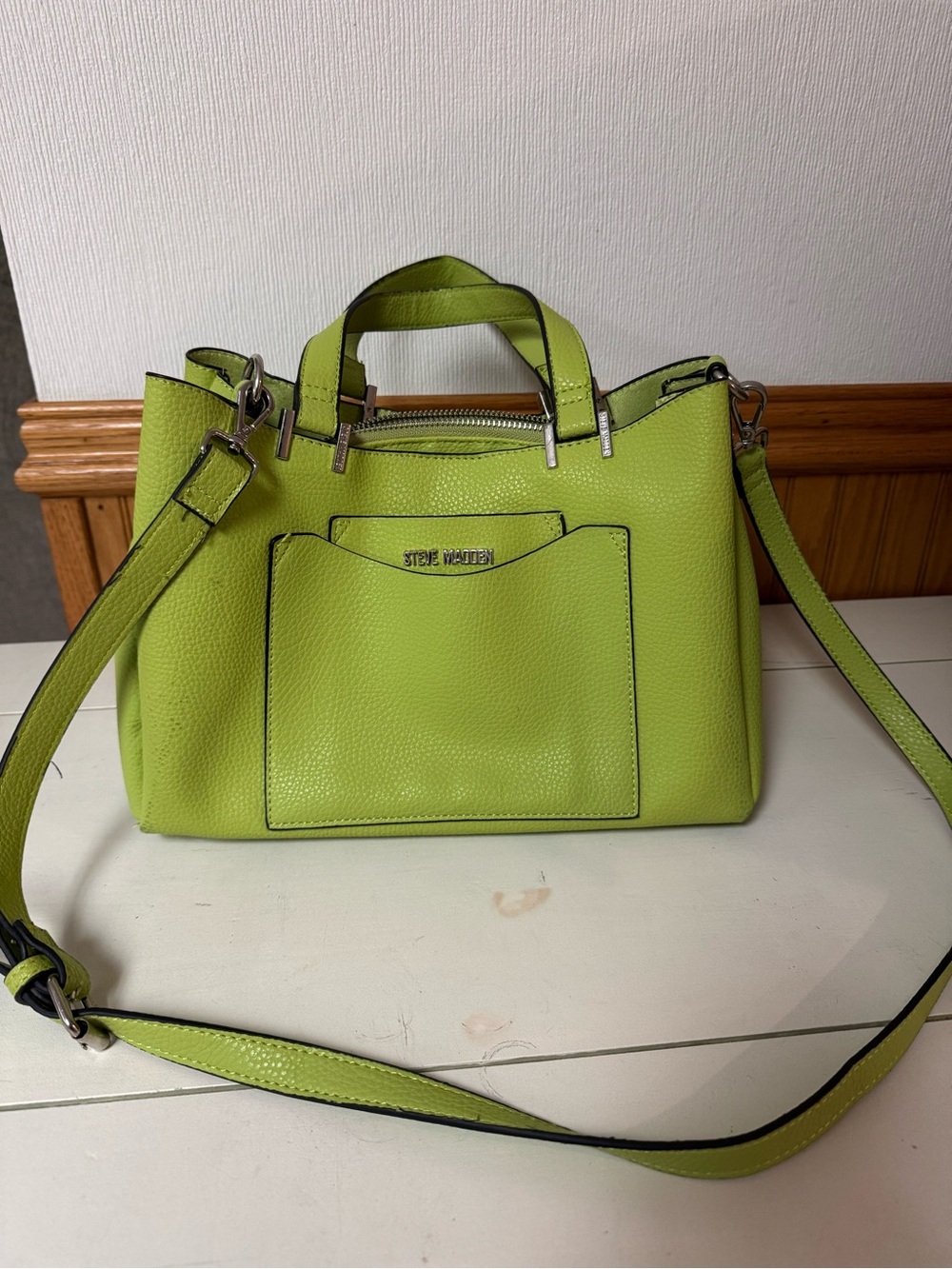 Steve Madden Lime Green Pebble-Textured Shoulder Bag with Removable Strap